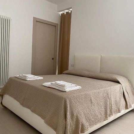 Dimora Torre Del Mare Apartment ตอร์เร อา มาเร ภายนอก รูปภาพ